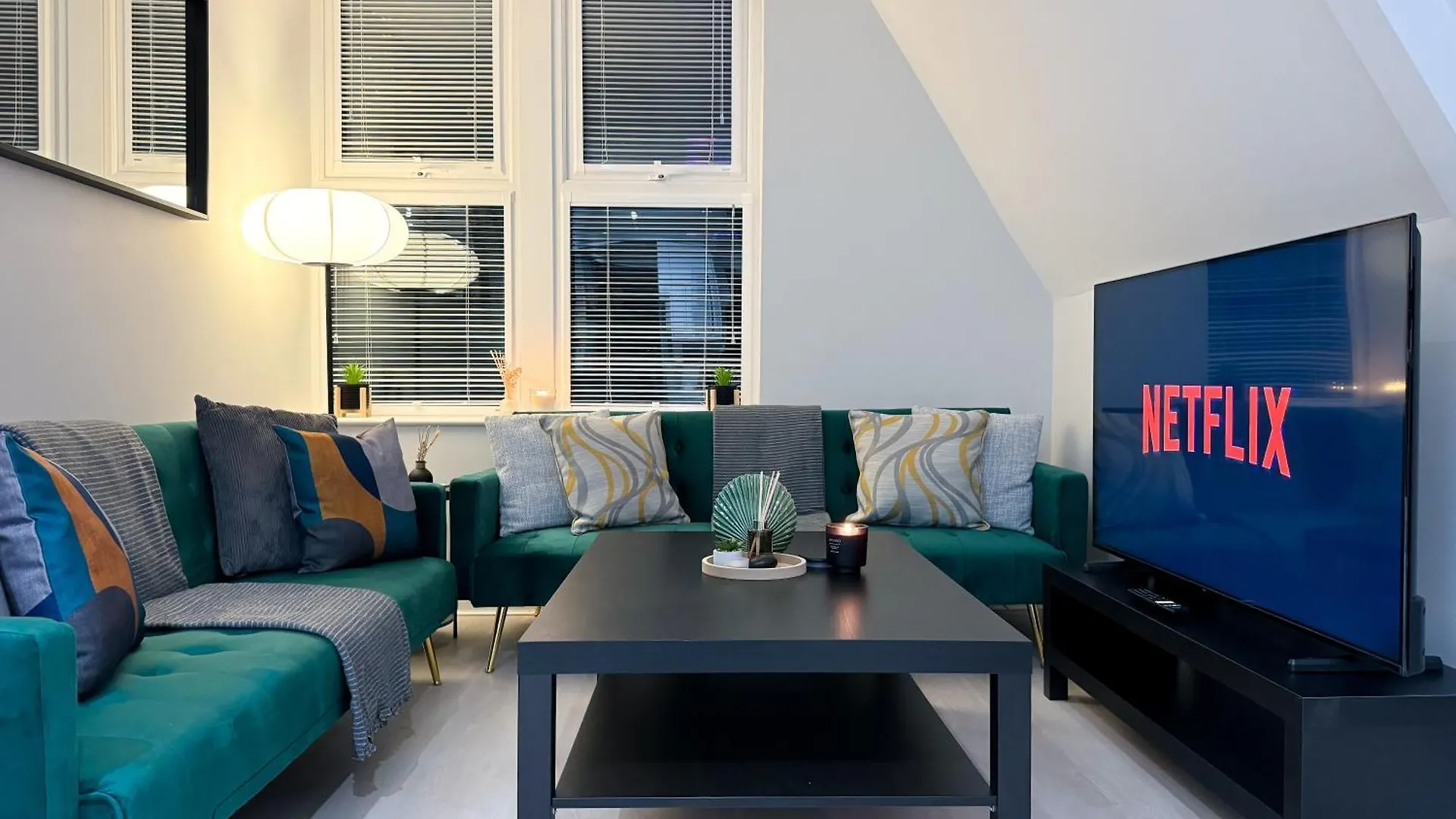 Modern & Relaxed 2 Bed Apartment Near City Centre United Kingdom